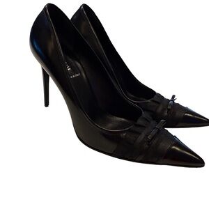 MIU MIU Women’s Black Leather Pumps Heels Bow Embellished EUC Sz US 8.5 EU 39